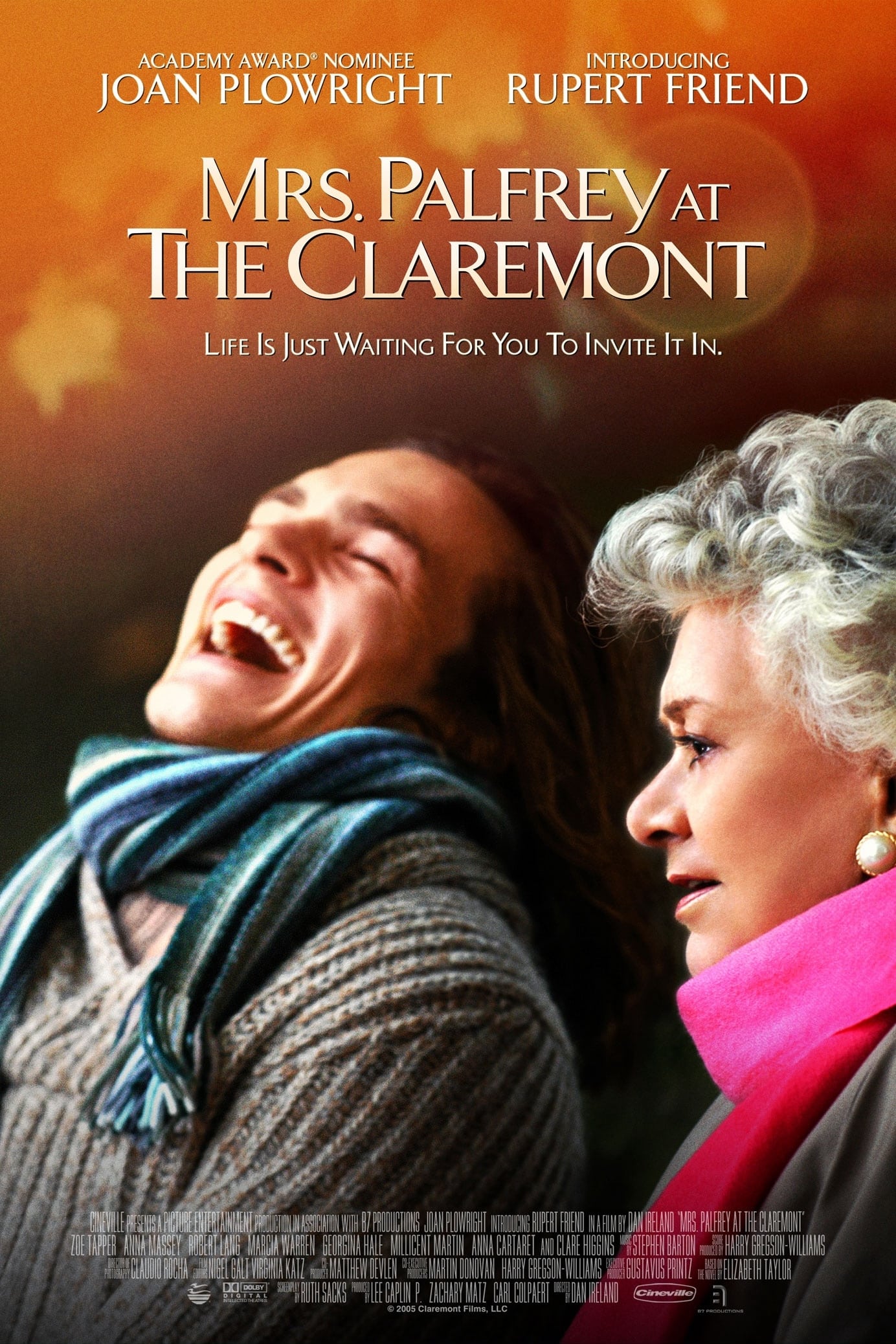 Постер Mrs Palfrey at The Claremont